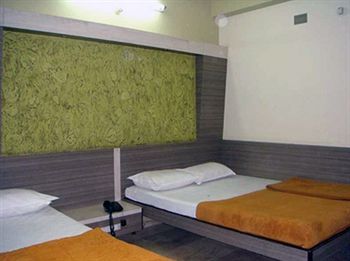 Mannars Deluxe Lodge Maisur Dış mekan fotoğraf